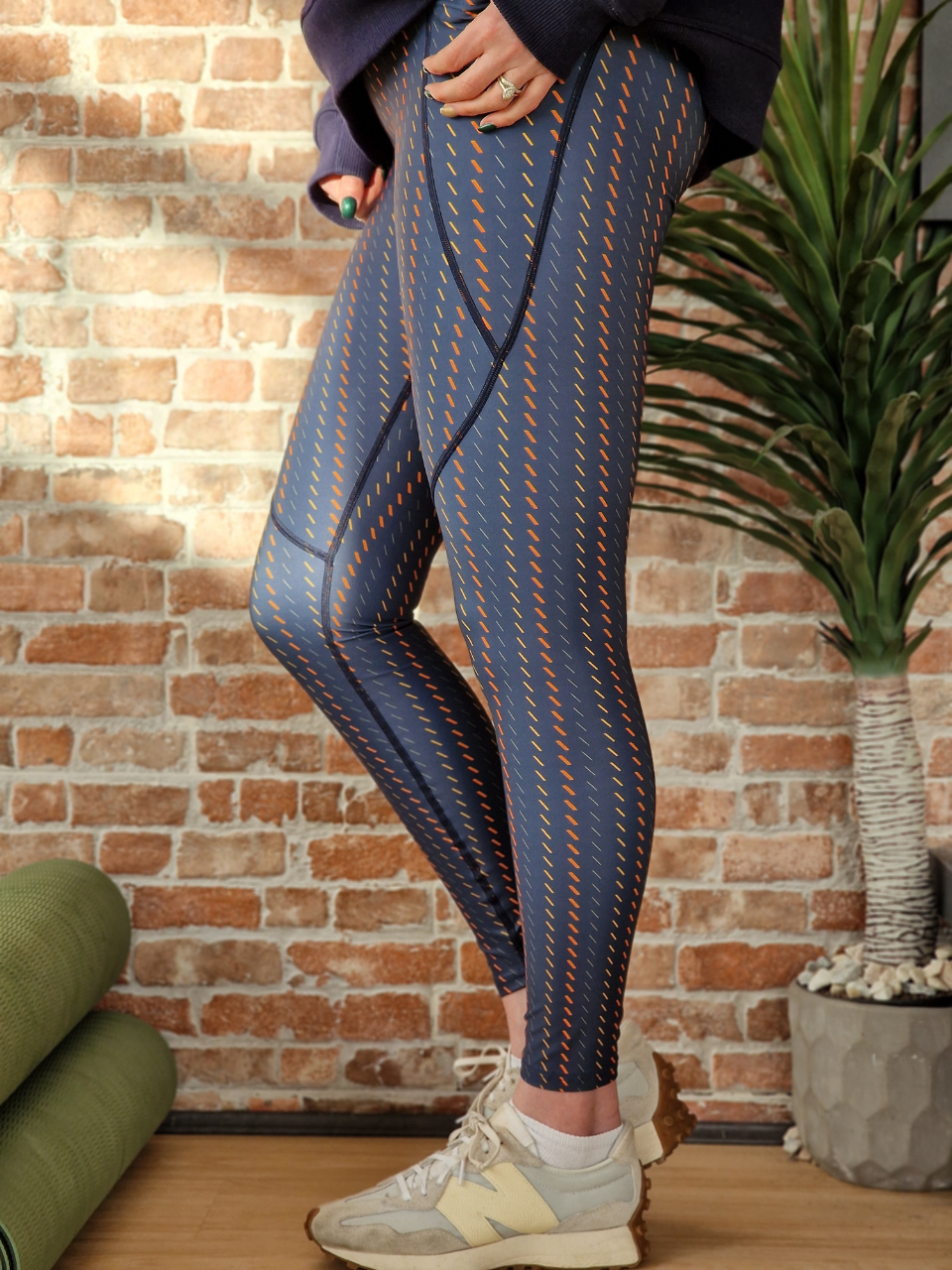 RISE Leggings - Navy and Orange Dash